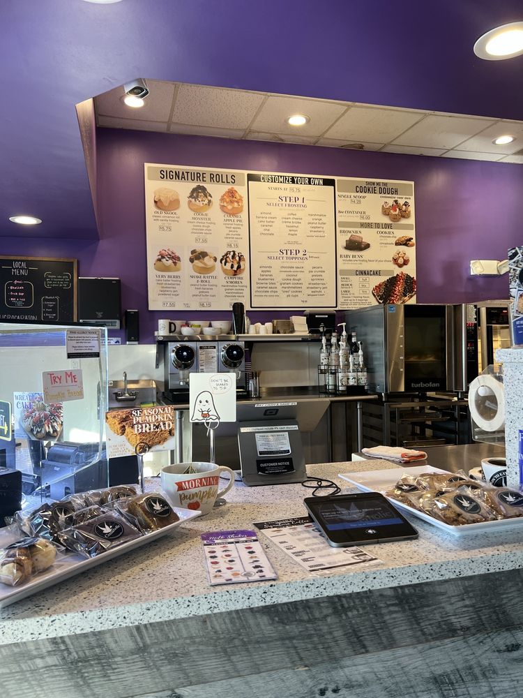 Cinnaholic Boca Raton: Kosher Vegan Bakery, Boca Raton