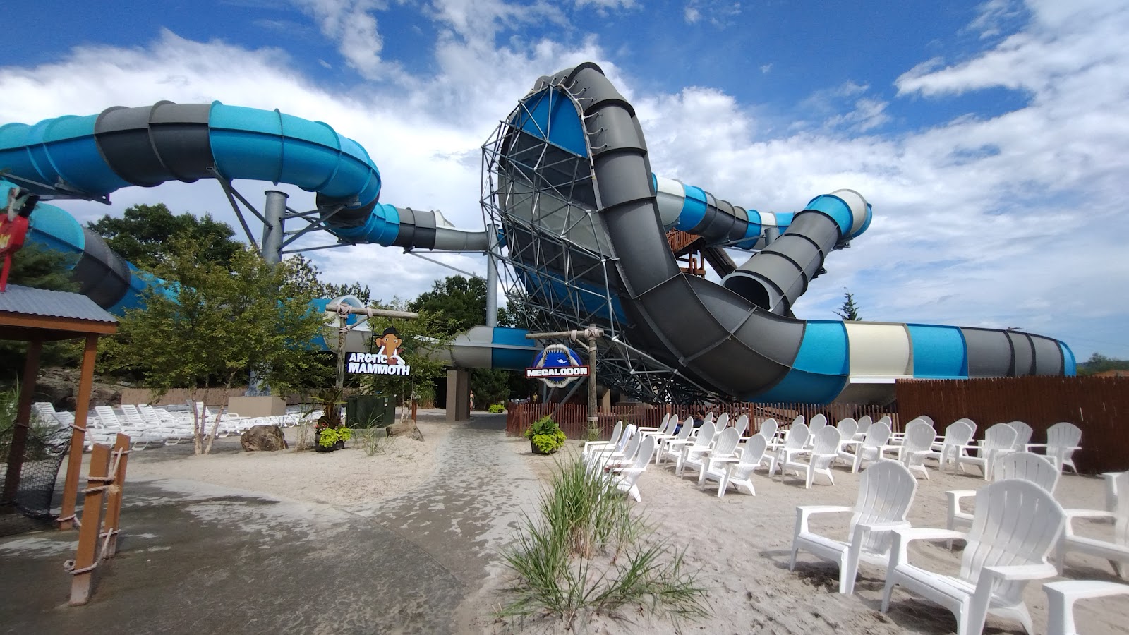 SplashDown Beach Water Park in Fishkill, NY